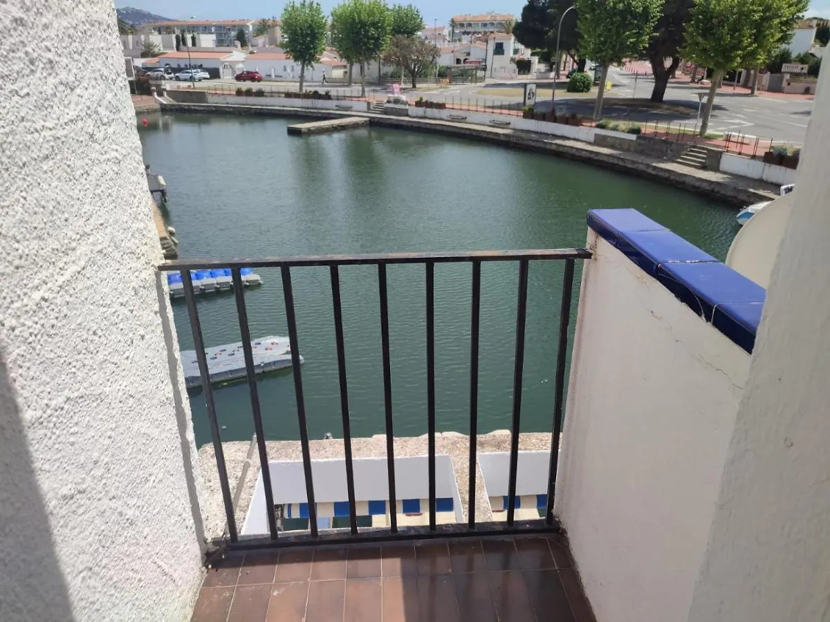 Prázdninový dům Port Petit Casa Al Canal Empuriabrava
